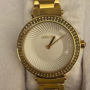 Invicta Women's Specialty Quartz Watch with Stainless Steel Strap, Gold.
